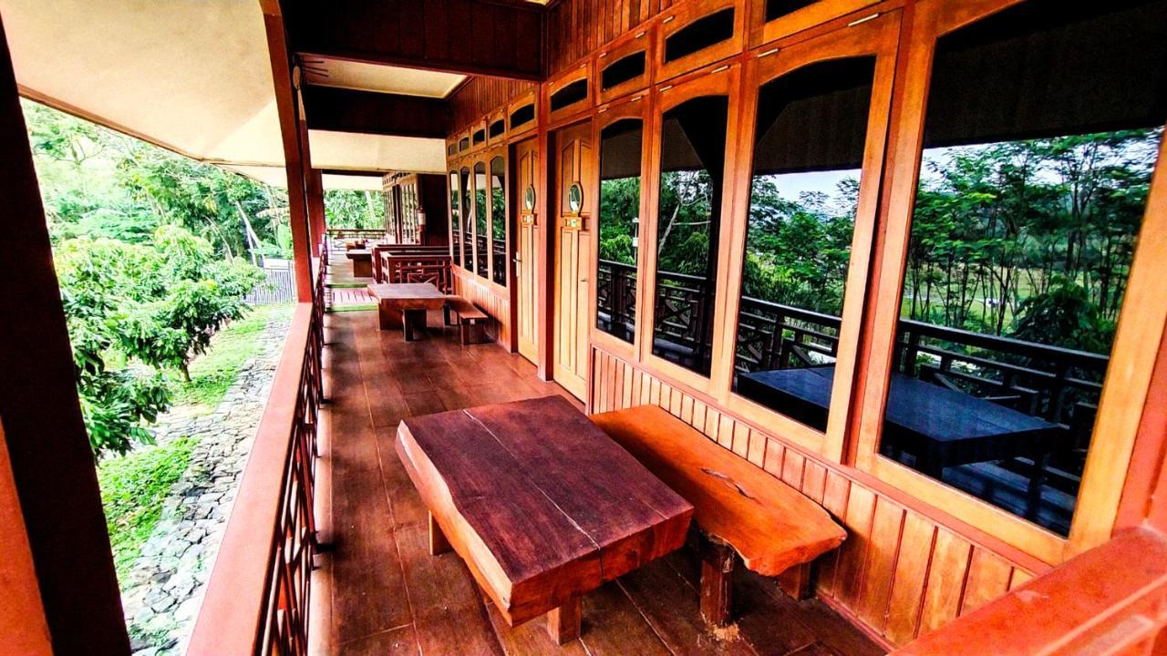 Kasuari Exotic Resort Magelang Kültér fotó
